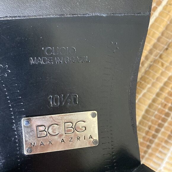 EUC BCBG mens leather loafer with with silver hard wear size 10.5 - Picture 5 of 7